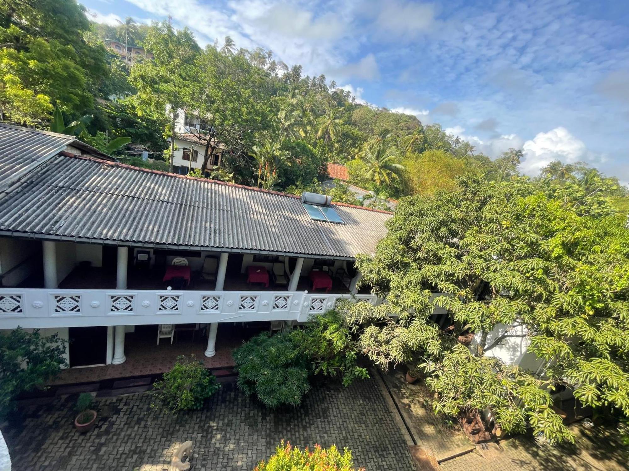Serendipity Beach Unawatuna Exterior foto